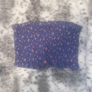 American Eagle never worn floral crop top